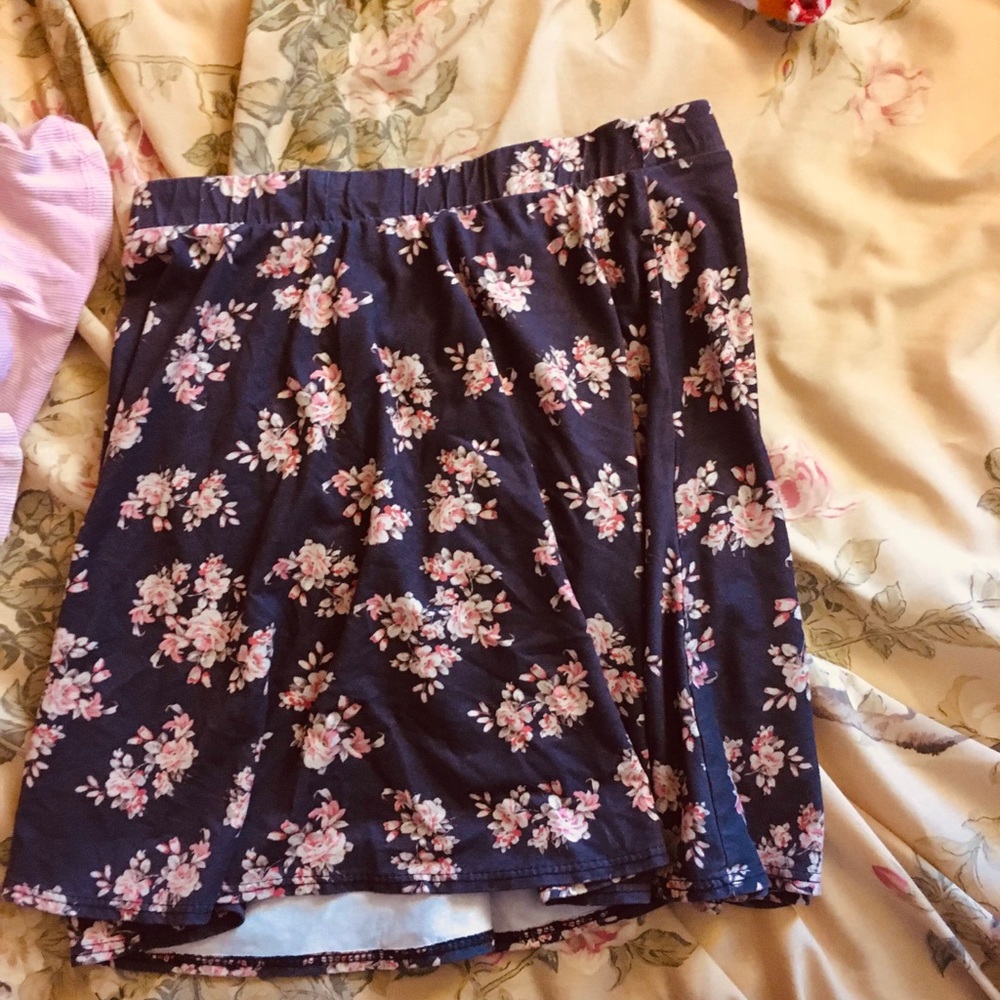 Short skirt